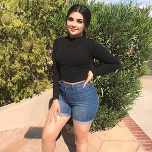 Meet your Posher, Luisa